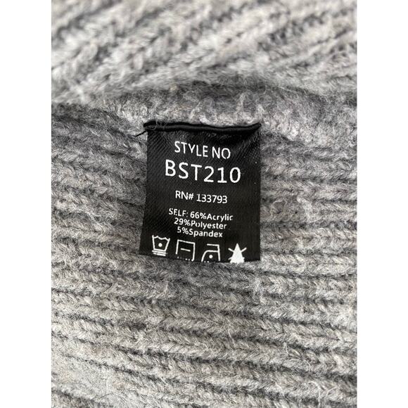 POL BST210 Size M Gray Cream Fuzzy Oversized Boho Pullover Sweater - Picture 5 of 6
